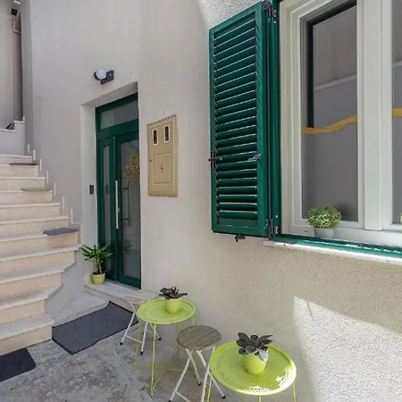 X Boutique Marinac Studio Apartments & Rooms Sibenik Exterior photo