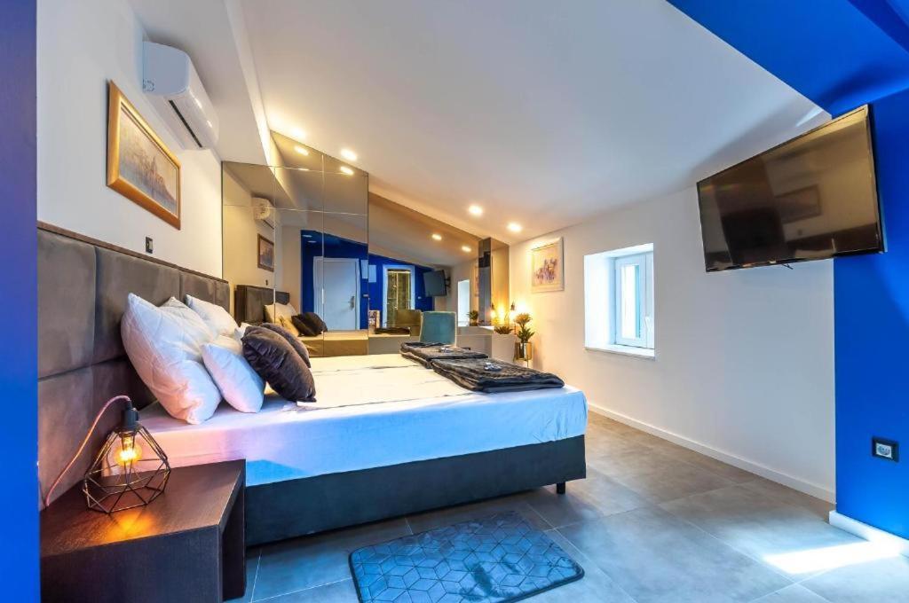 X Boutique Marinac Studio & Apartment Sibenik