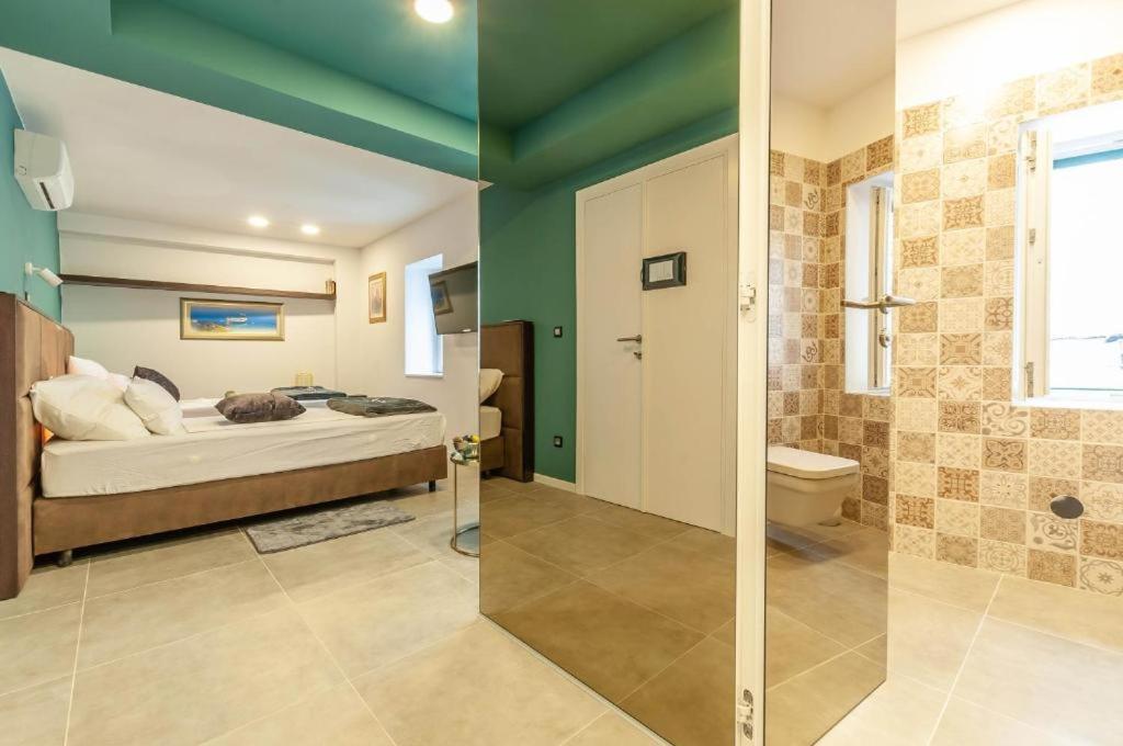 X Boutique Marinac Studio & Sibenik