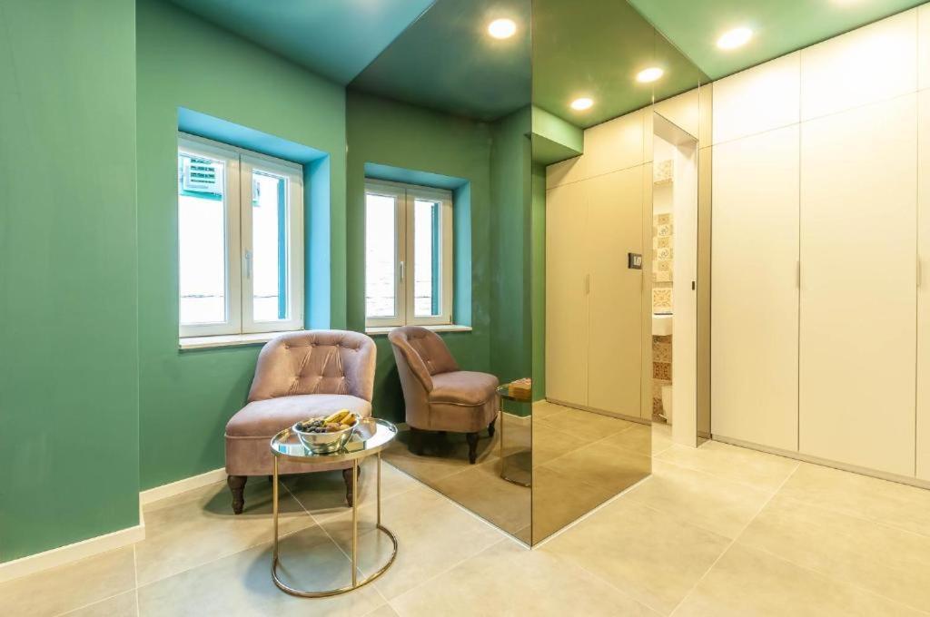 X Boutique Marinac Studio & Apartment