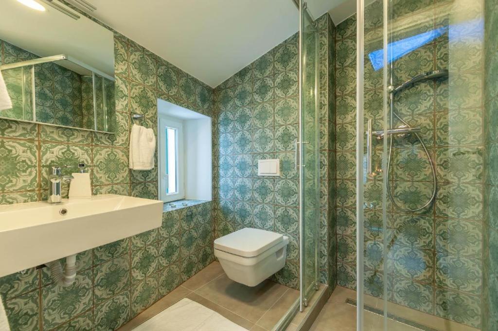 X Boutique Marinac Studio & Apartment