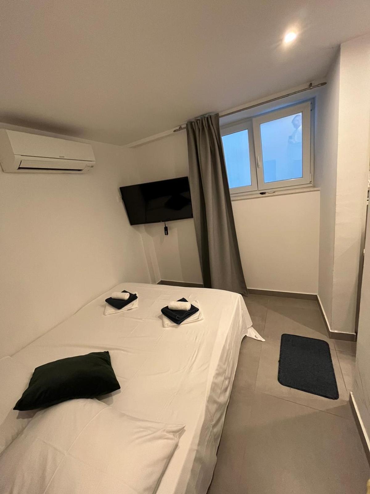 Apartment X Boutique Marinac Studio &